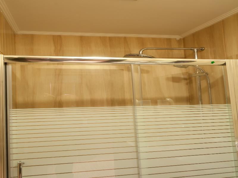 Metropolis Hotel Serres Buitenkant foto